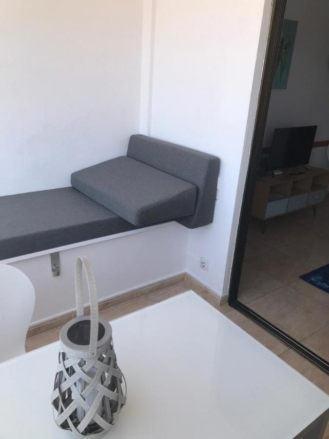 Yumbo Beach Apartment 2 With High Speed Free Internet San Bartolomé المظهر الخارجي الصورة