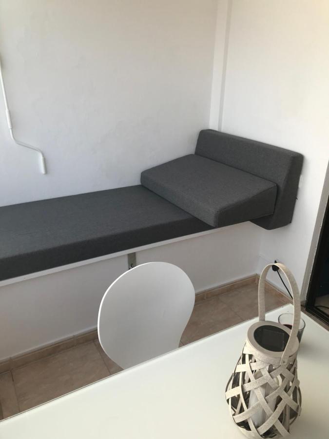 Yumbo Beach Apartment 2 With High Speed Free Internet San Bartolomé المظهر الخارجي الصورة